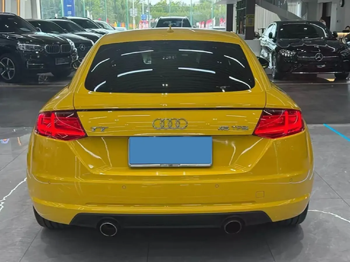 2015 Audi TT 2.0T 230HP L4 6DCT,autocango,china used car exporter,china ev exporter,chinese used car exporter,chinese used ev exporter