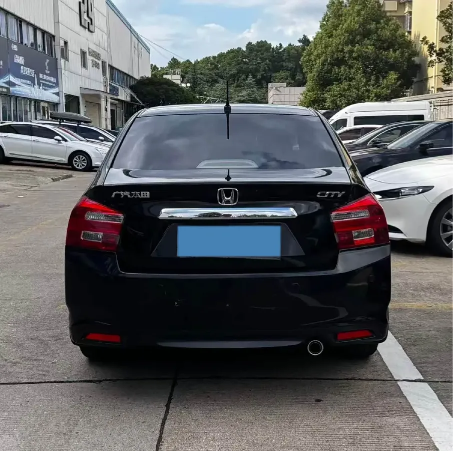 2012 Honda City Classic 1.5L 120HP L4 5AT,autocango,china used car exporter,china ev exporter,chinese used car exporter,chinese used ev exporter