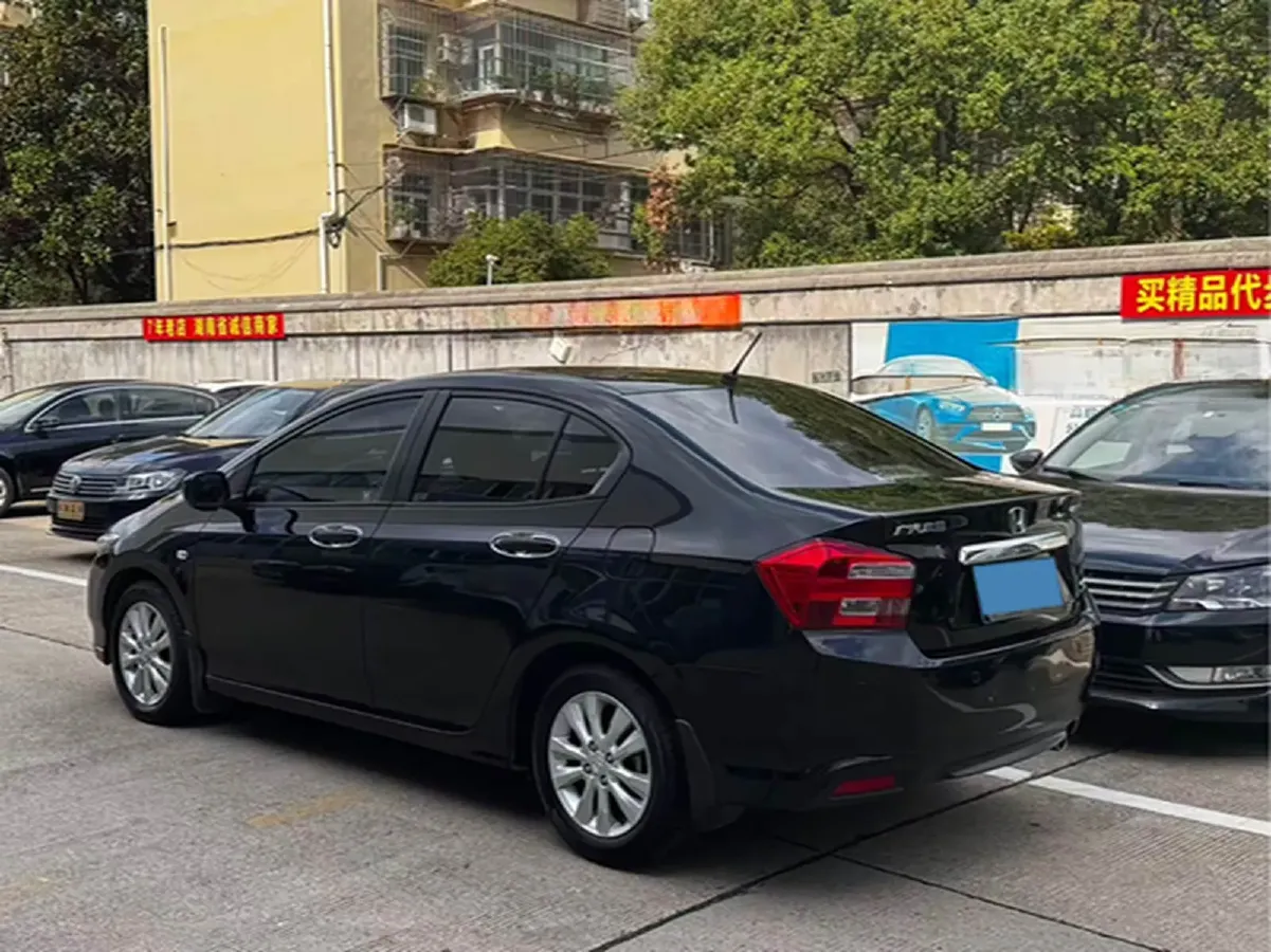 2012 Honda City Classic 1.5L 120HP L4 5AT,autocango,china used car exporter,china ev exporter,chinese used car exporter,chinese used ev exporter