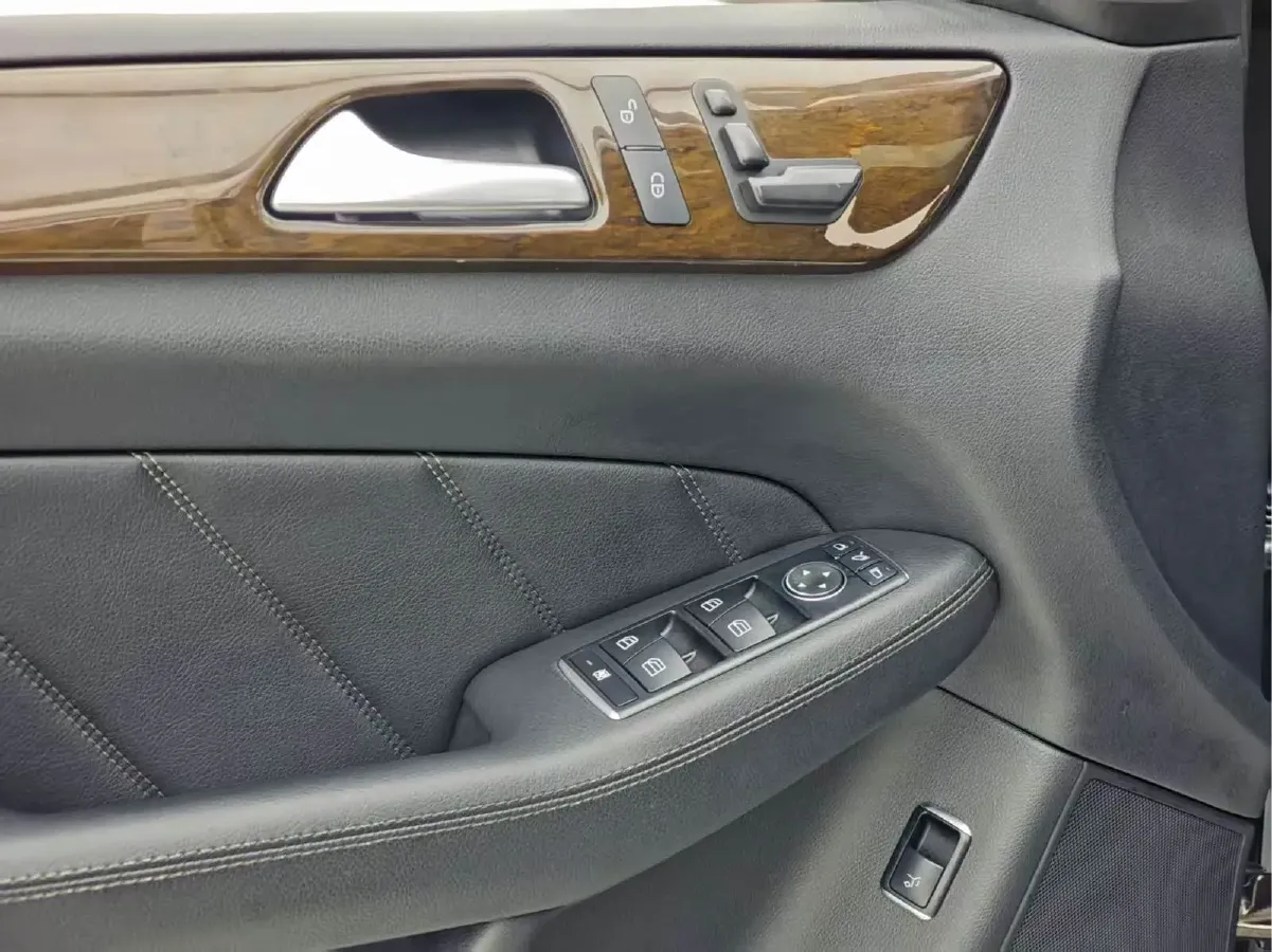 2014 Mercedes-Benz GL Class 3.0T 258HP V6 7AT,autocango,china used car exporter,china ev exporter,chinese used car exporter,chinese used ev exporter