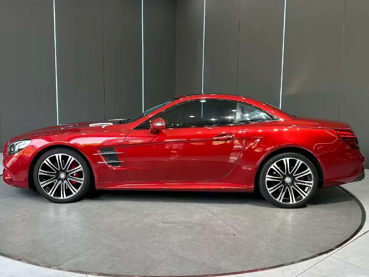 2017 Mercedes-Benz SL Class 3.0T 367HP V6 9AT,autocango,china used car exporter,china ev exporter,chinese used car exporter,chinese used ev exporter