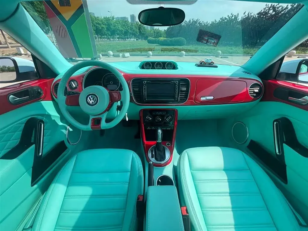 2018 Volkswagen Beetle 1.2T 105HP L4 7DCT,autocango,china used car exporter,china ev exporter,chinese used car exporter,chinese used ev exporter