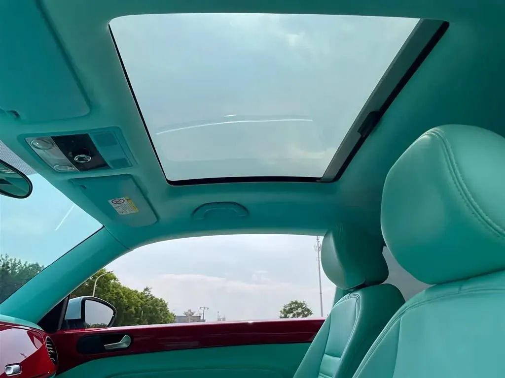 2018 Volkswagen Beetle 1.2T 105HP L4 7DCT,autocango,china used car exporter,china ev exporter,chinese used car exporter,chinese used ev exporter