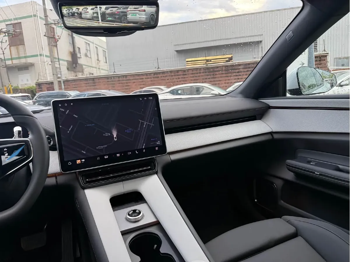 2024 Polestar 4 BEV 100KWH,autocango,china used car exporter,china ev exporter,chinese used car exporter,chinese used ev exporter