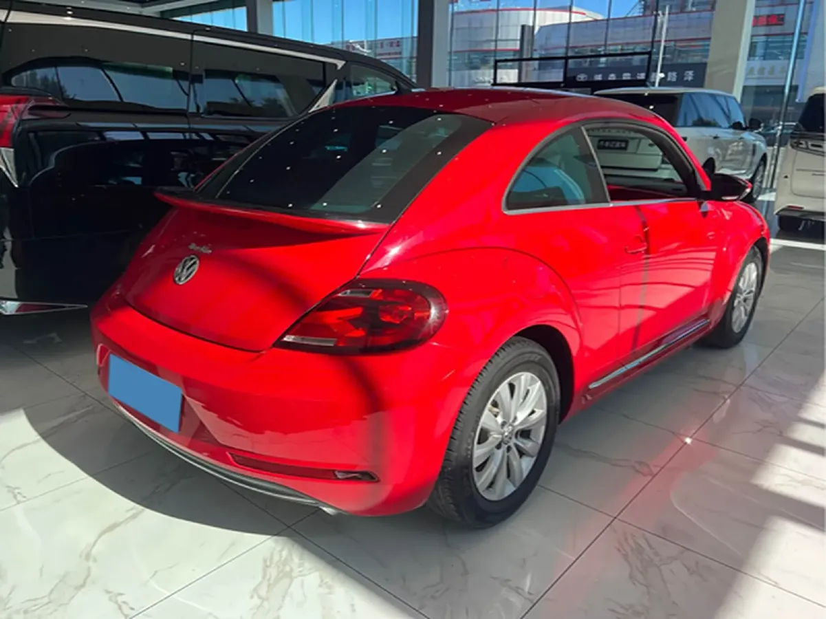 2017 Volkswagen Beetle 1.2T 105HP L4 7DCT,autocango,china used car exporter,china ev exporter,chinese used car exporter,chinese used ev exporter