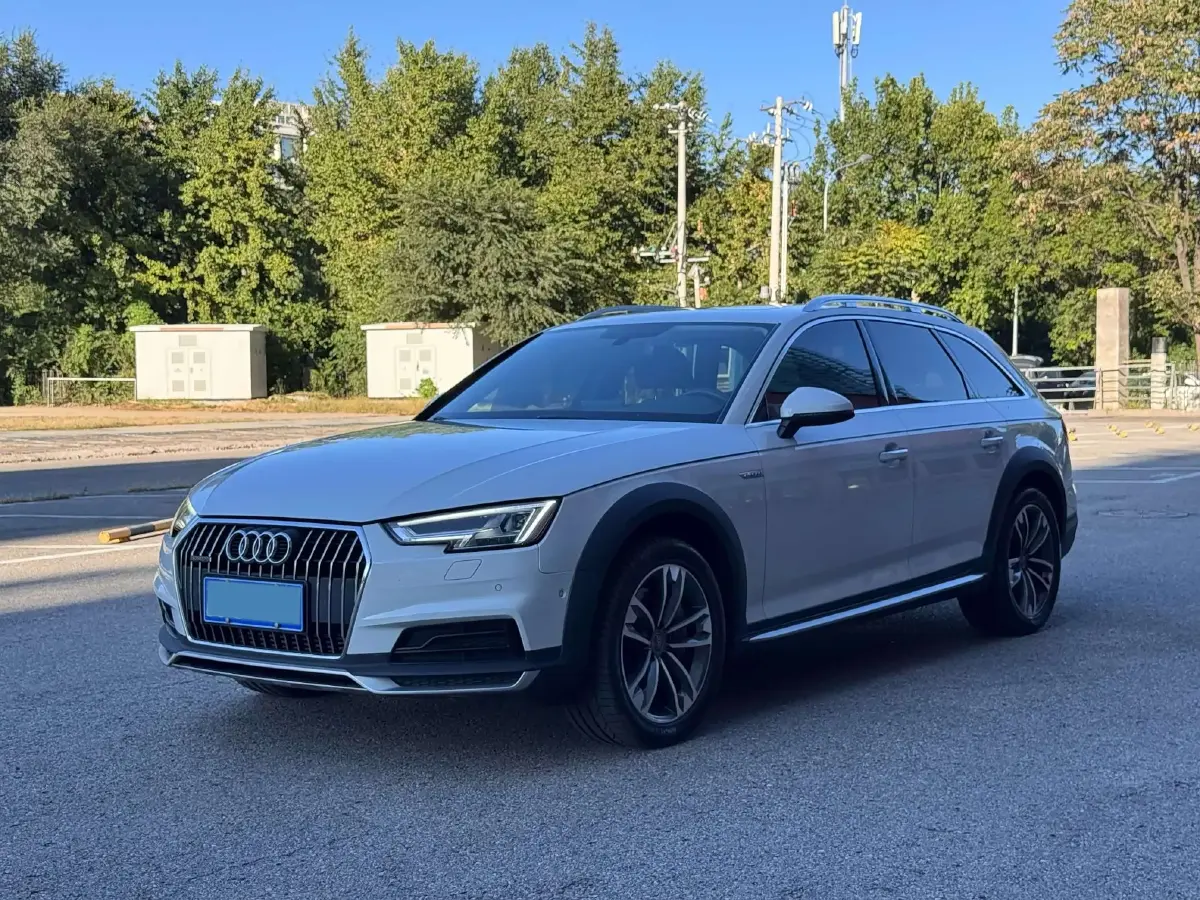 2019 Audi A4 2.0T 252HP L4 7DCT