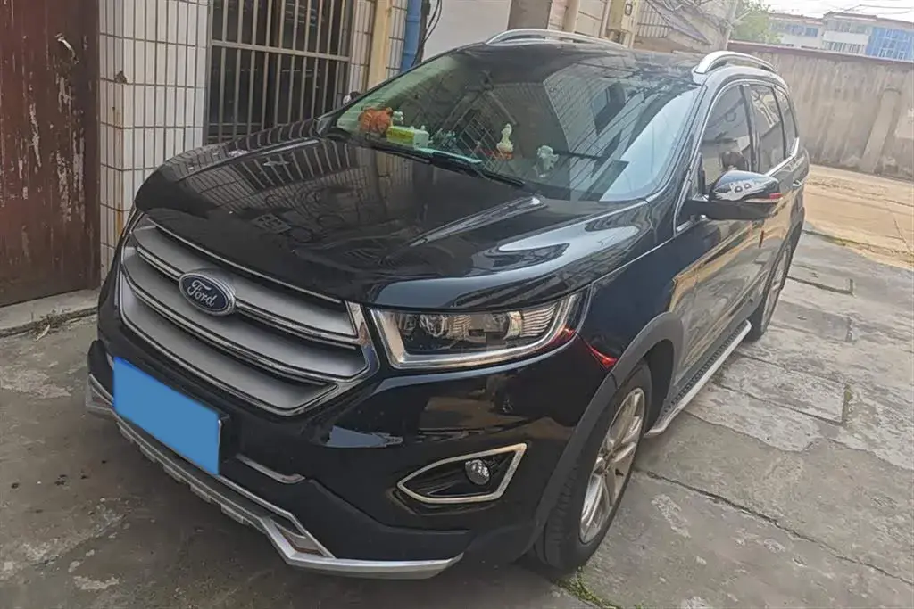 2018 Ford Edge 2.0T 245HP L4 6AT
