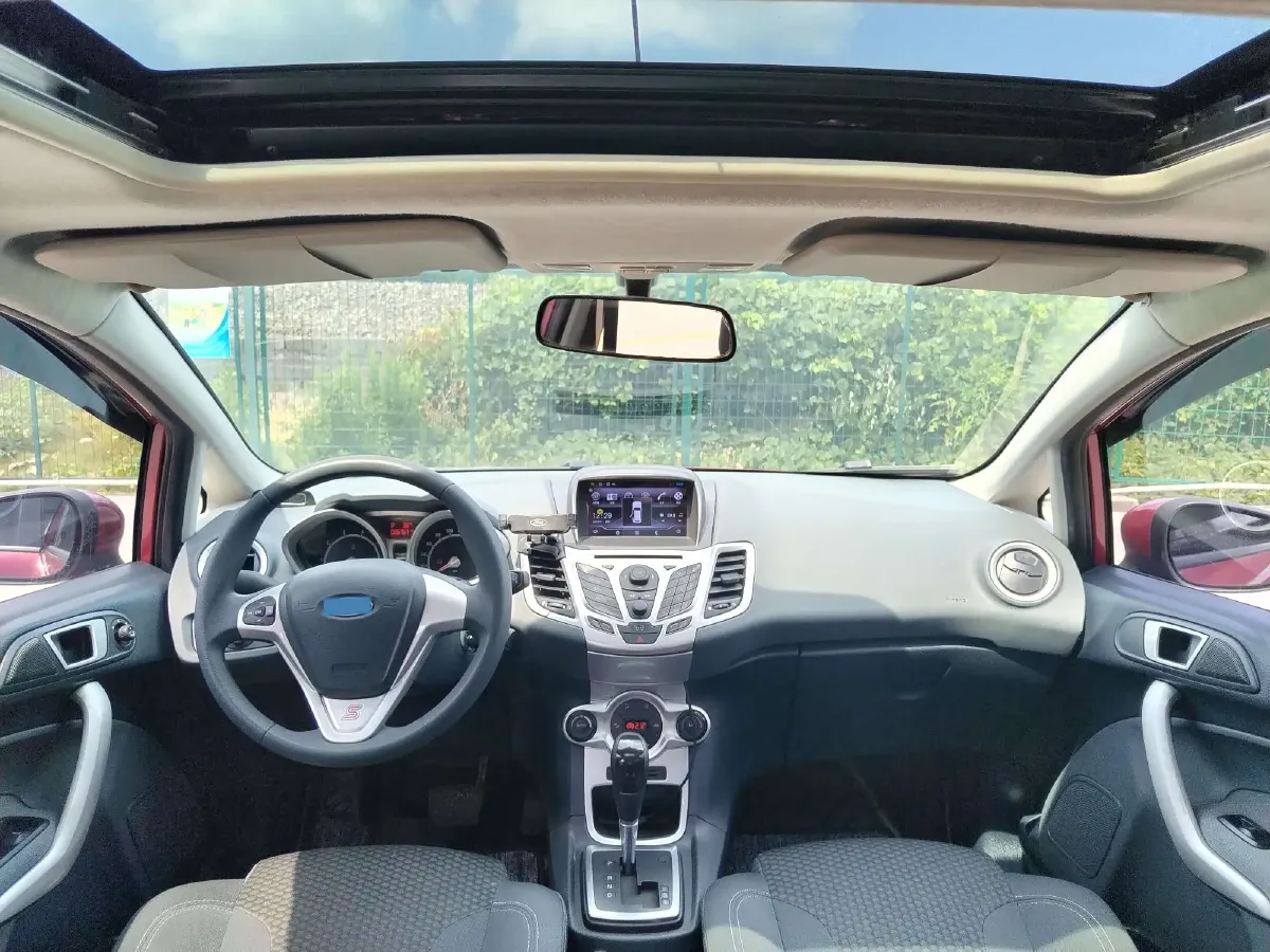 2012 Ford Fiesta 1.5L 103HP L4 4AT,autocango,china used car exporter,china ev exporter,chinese used car exporter,chinese used ev exporter