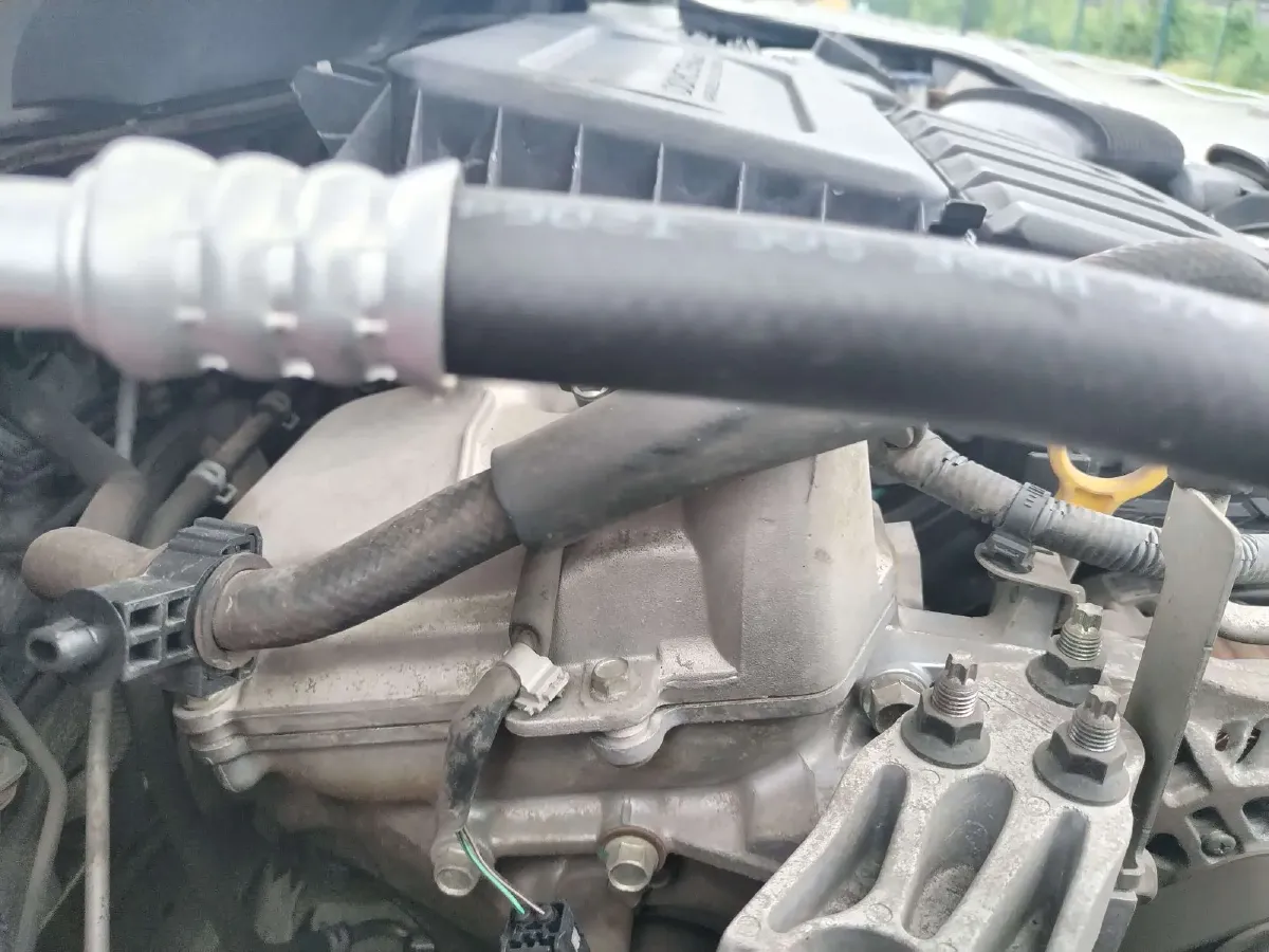 2012 Ford Fiesta 1.5L 103HP L4 4AT,autocango,china used car exporter,china ev exporter,chinese used car exporter,chinese used ev exporter