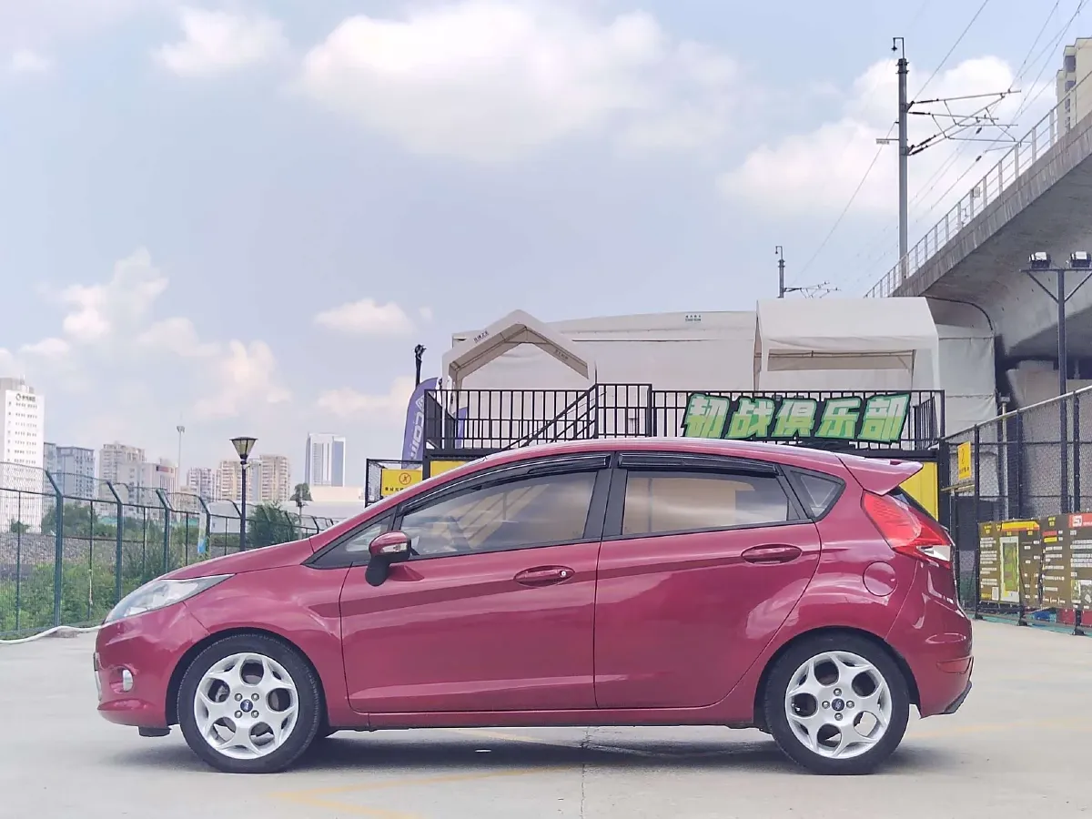 2012 Ford Fiesta 1.5L 103HP L4 4AT,autocango,china used car exporter,china ev exporter,chinese used car exporter,chinese used ev exporter