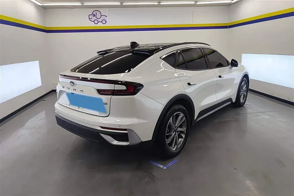 2022 Ford EVOS 2.0T 238HP L4 8AT,autocango,china used car exporter,china ev exporter,chinese used car exporter,chinese used ev exporter