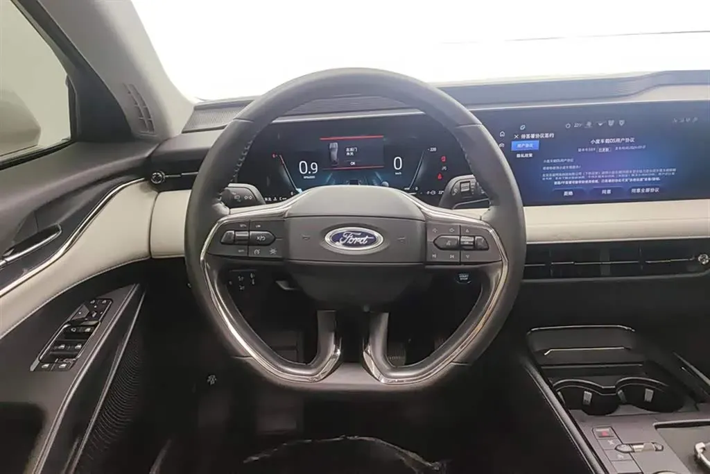 2022 Ford EVOS 2.0T 238HP L4 8AT,autocango,china used car exporter,china ev exporter,chinese used car exporter,chinese used ev exporter