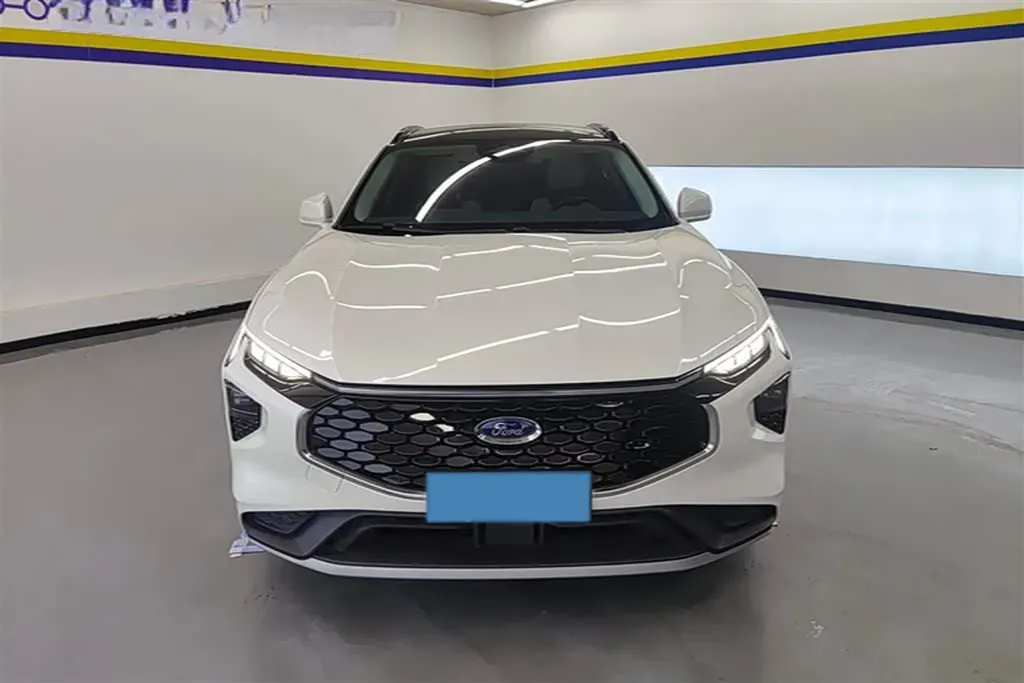 2022 Ford EVOS 2.0T 238HP L4 8AT,autocango,china used car exporter,china ev exporter,chinese used car exporter,chinese used ev exporter
