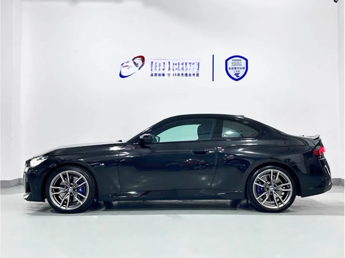 2023 BMW 3.0T 333HP L6 8AT,autocango,china used car exporter,china ev exporter,chinese used car exporter,chinese used ev exporter