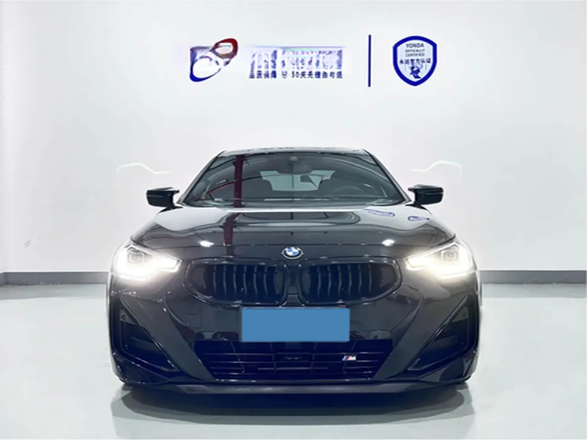 2023 BMW 3.0T 333HP L6 8AT,autocango,china used car exporter,china ev exporter,chinese used car exporter,chinese used ev exporter