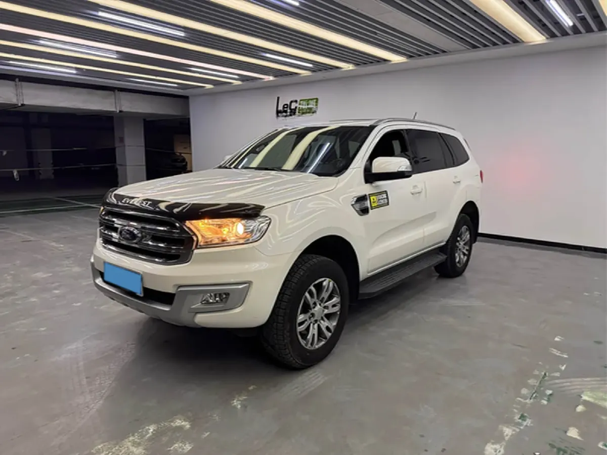 2017 Ford Everest 2.0T 245HP L4 6AT,autocango,china used car exporter,china ev exporter,chinese used car exporter,chinese used ev exporter