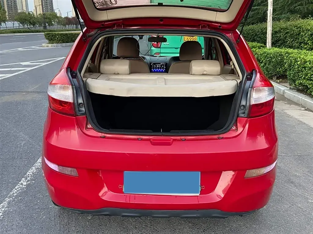 2010 Chery Fulwin 2 1.5L 109HP L4 5MT,autocango,china used car exporter,china ev exporter,chinese used car exporter,chinese used ev exporter
