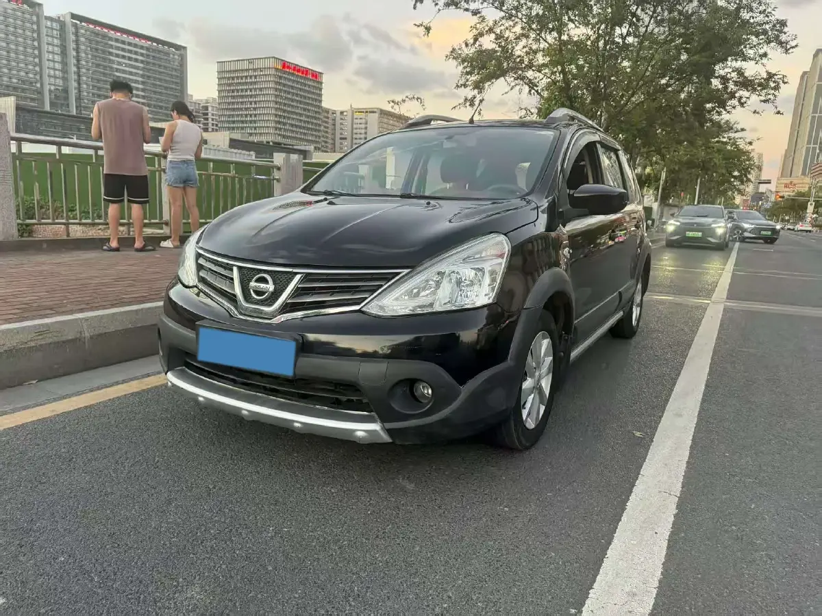 2013 Nissan Livina 1.6L 124HP L4 CVT