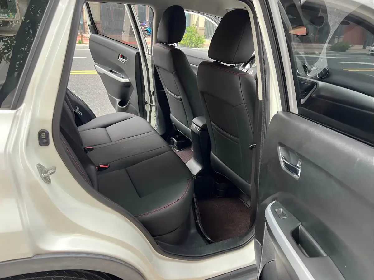 2016 Suzuki Vitara 1.4T 140HP L4 6AT,autocango,china used car exporter,china ev exporter,chinese used car exporter,chinese used ev exporter