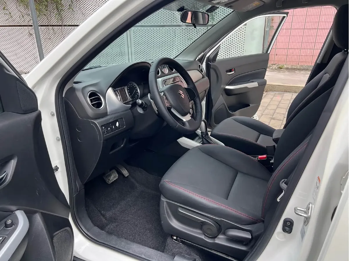 2016 Suzuki Vitara 1.4T 140HP L4 6AT,autocango,china used car exporter,china ev exporter,chinese used car exporter,chinese used ev exporter