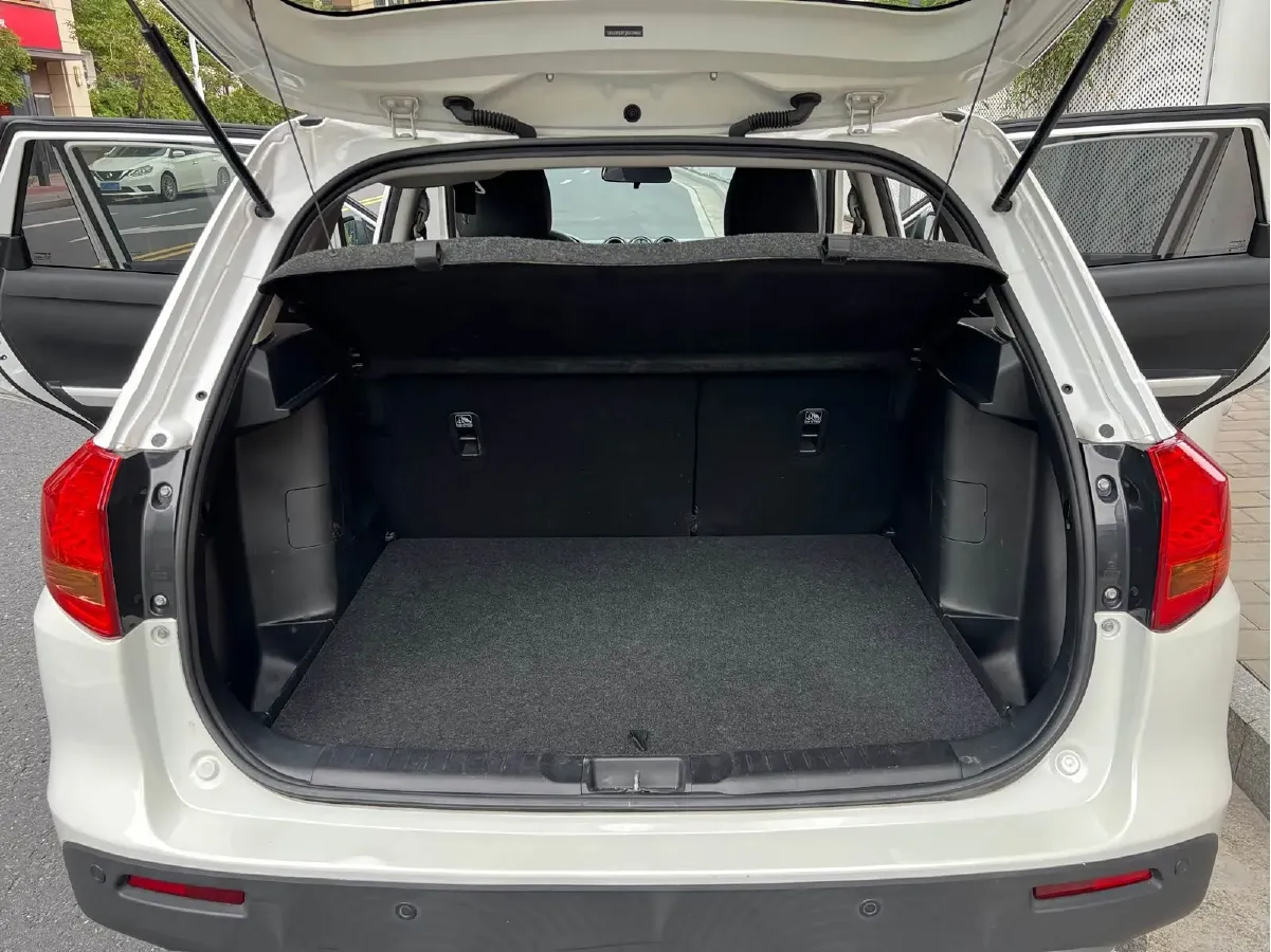 2016 Suzuki Vitara 1.4T 140HP L4 6AT,autocango,china used car exporter,china ev exporter,chinese used car exporter,chinese used ev exporter