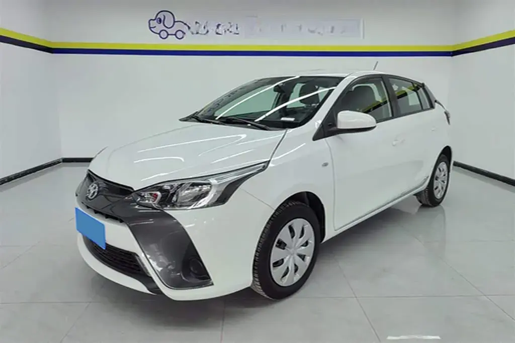 2016 Toyota Yaris L 1.5L 107HP L4 CVT