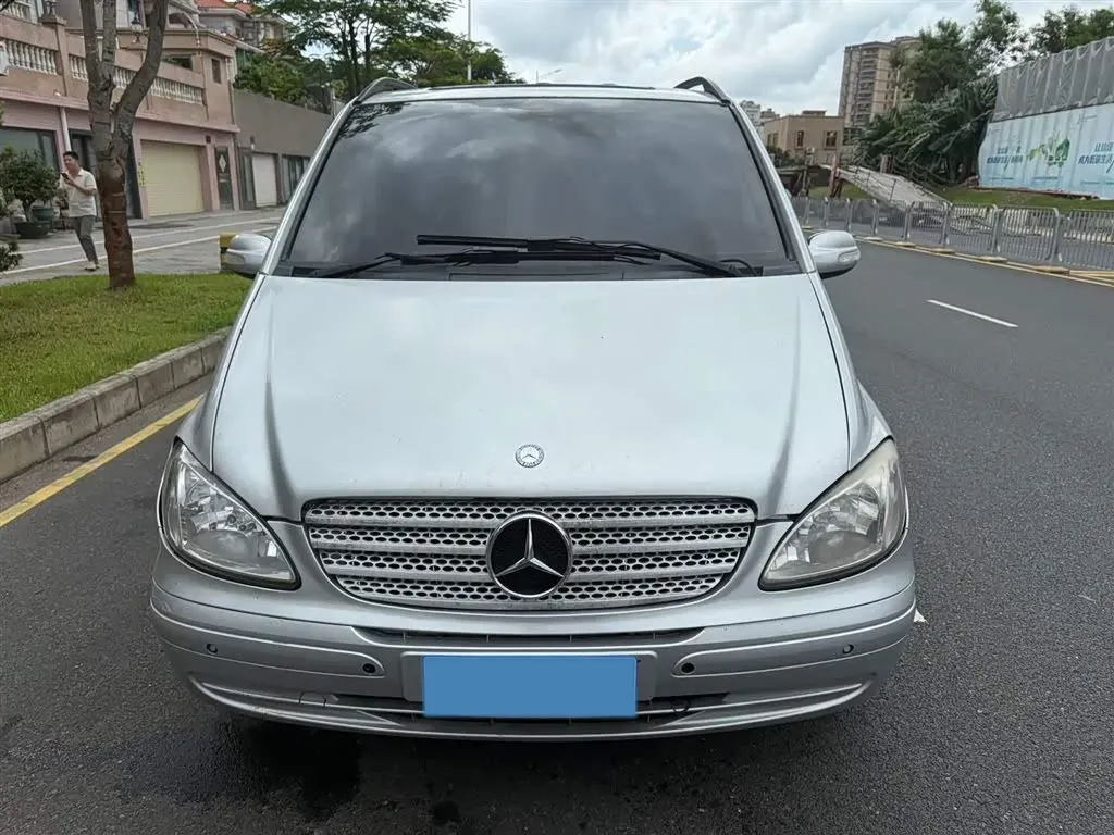 2011 Mercedes-Benz Viano 2.5L 190HP V6 5AT,autocango,china used car exporter,china ev exporter,chinese used car exporter,chinese used ev exporter