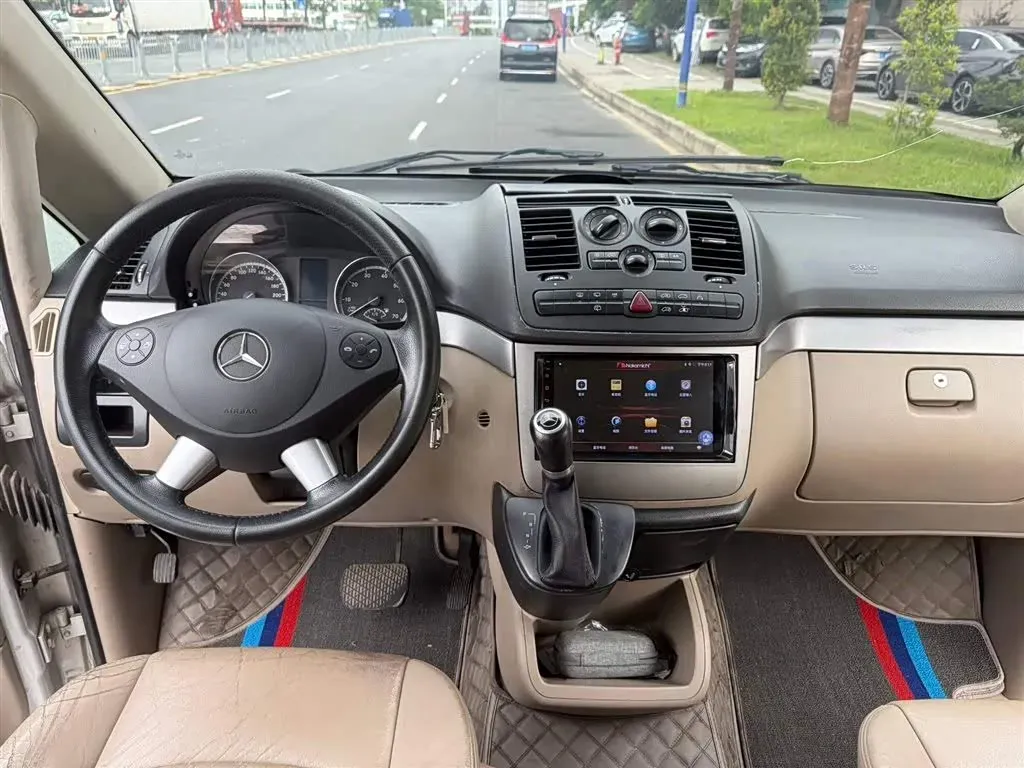 2011 Mercedes-Benz Viano 2.5L 190HP V6 5AT,autocango,china used car exporter,china ev exporter,chinese used car exporter,chinese used ev exporter