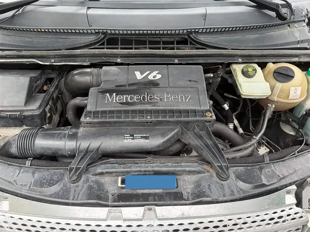 2011 Mercedes-Benz Viano 2.5L 190HP V6 5AT,autocango,china used car exporter,china ev exporter,chinese used car exporter,chinese used ev exporter