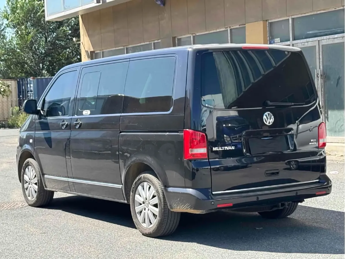 2012 Volkswagen Multivan 2.0T 204HP L4 7DCT,autocango,china used car exporter,china ev exporter,chinese used car exporter,chinese used ev exporter