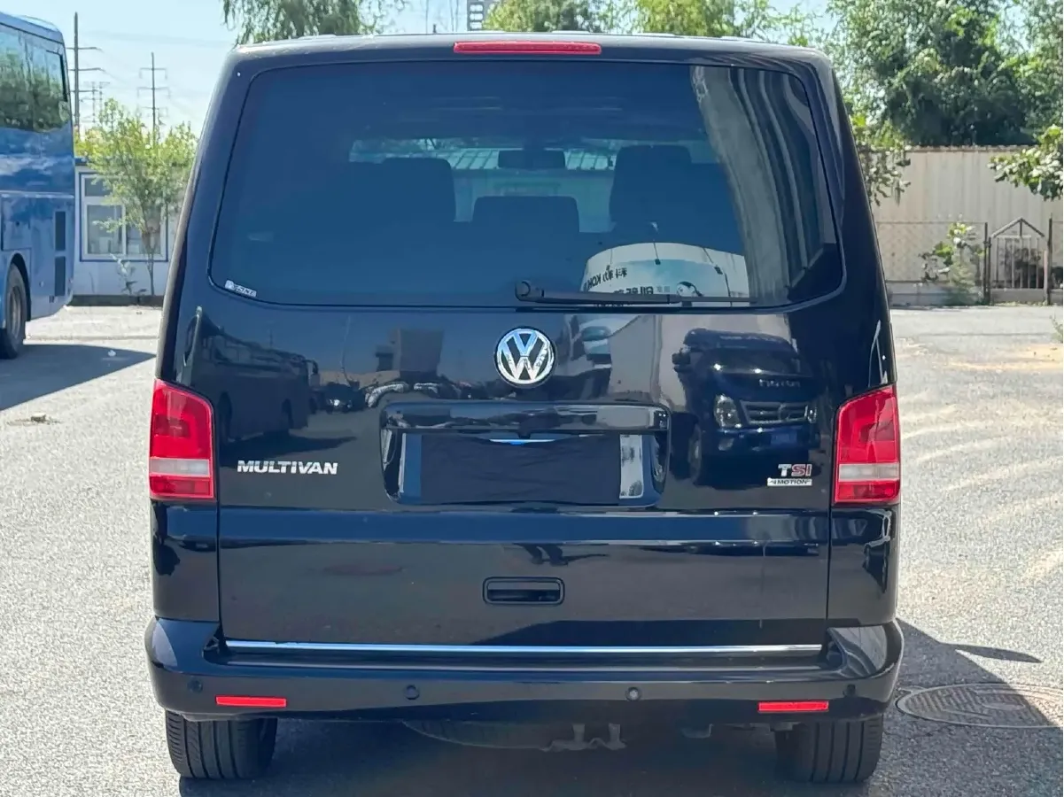 2012 Volkswagen Multivan 2.0T 204HP L4 7DCT,autocango,china used car exporter,china ev exporter,chinese used car exporter,chinese used ev exporter