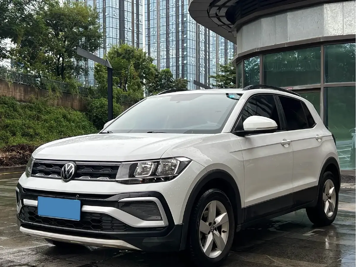 2023 Volkswagen T-Cross 1.5L 110HP L4 6AT