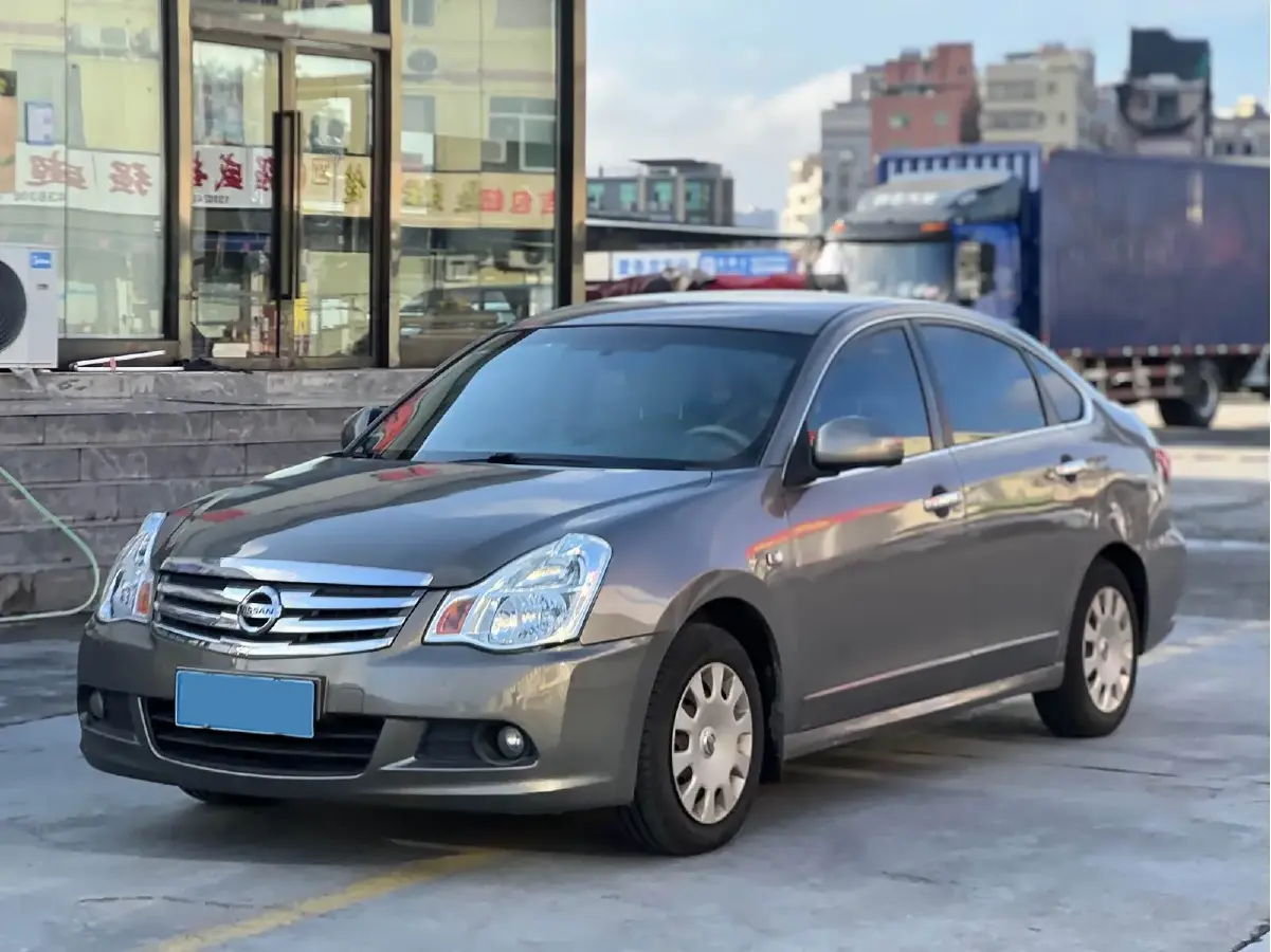 2012 Nissan Sylphy 1.6L 117HP L4 4AT
