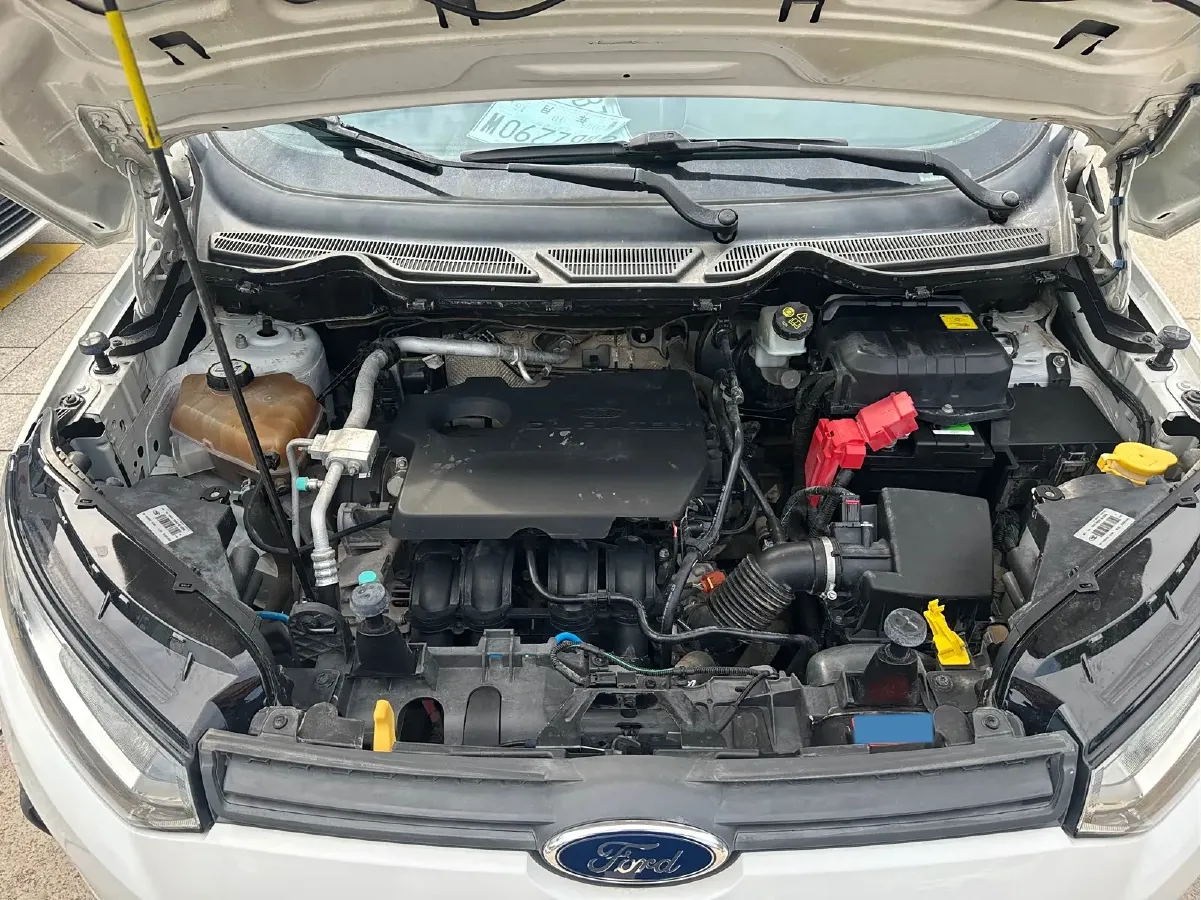 2013 Ford EcoSport 1.5L 110HP L4 5MT,autocango,china used car exporter,china ev exporter,chinese used car exporter,chinese used ev exporter