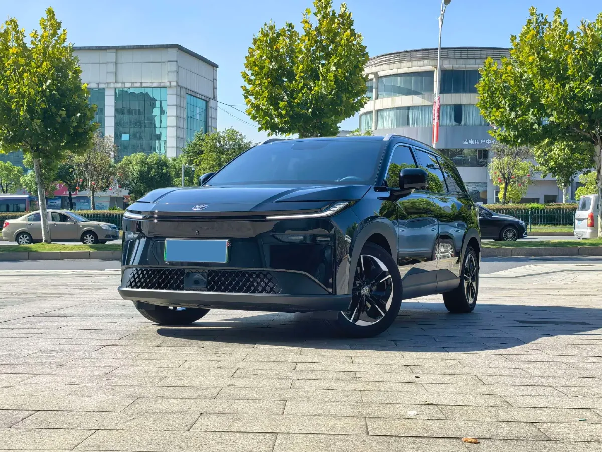 2025 Toyota BZ3X BEV 50.03KWH,autocango,china used car exporter,china ev exporter,chinese used car exporter,chinese used ev exporter