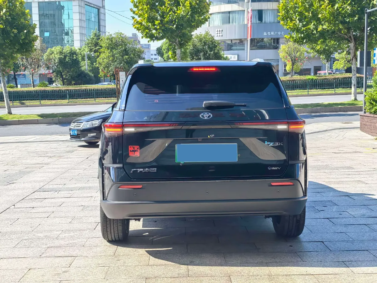 2025 Toyota BZ3X BEV 50.03KWH,autocango,china used car exporter,china ev exporter,chinese used car exporter,chinese used ev exporter