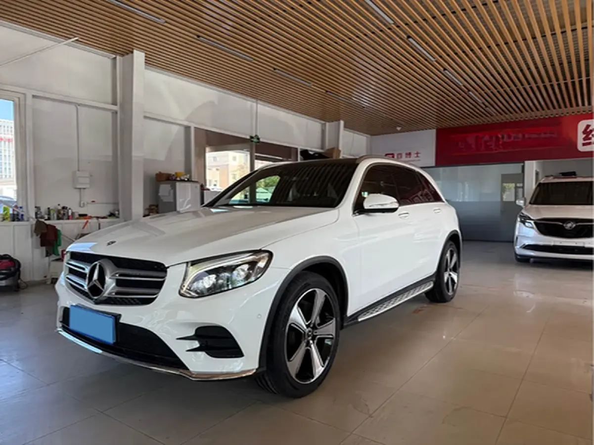 2019 Mercedes-Benz GLC Class 2.0T 245HP L4 9AT