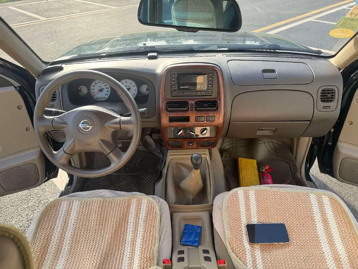 2011 Nissan D22 2.4L 150HP L4 5MT,autocango,china used car exporter,china ev exporter,chinese used car exporter,chinese used ev exporter