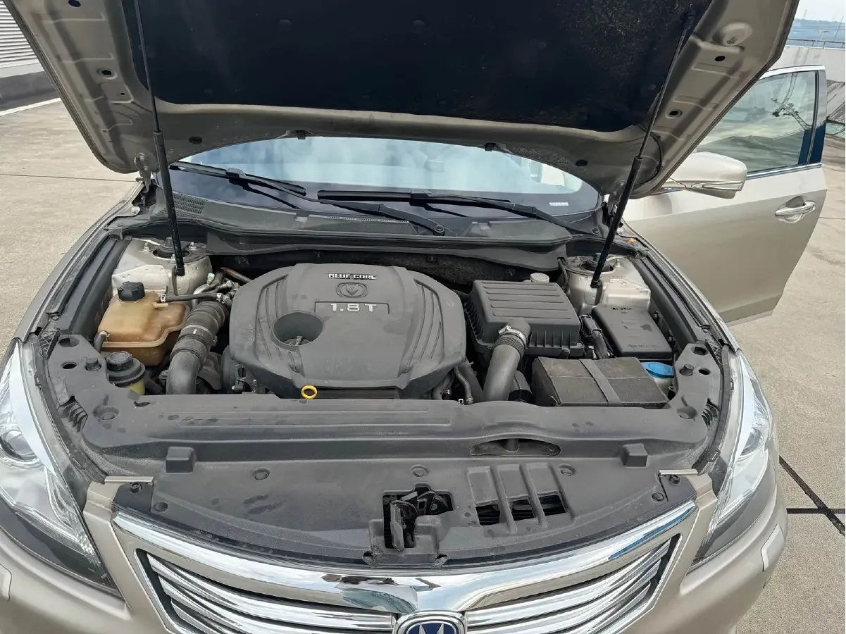 2013 ChangAn Raeton 1.8T 177HP L4 6AT,autocango,china used car exporter,china ev exporter,chinese used car exporter,chinese used ev exporter