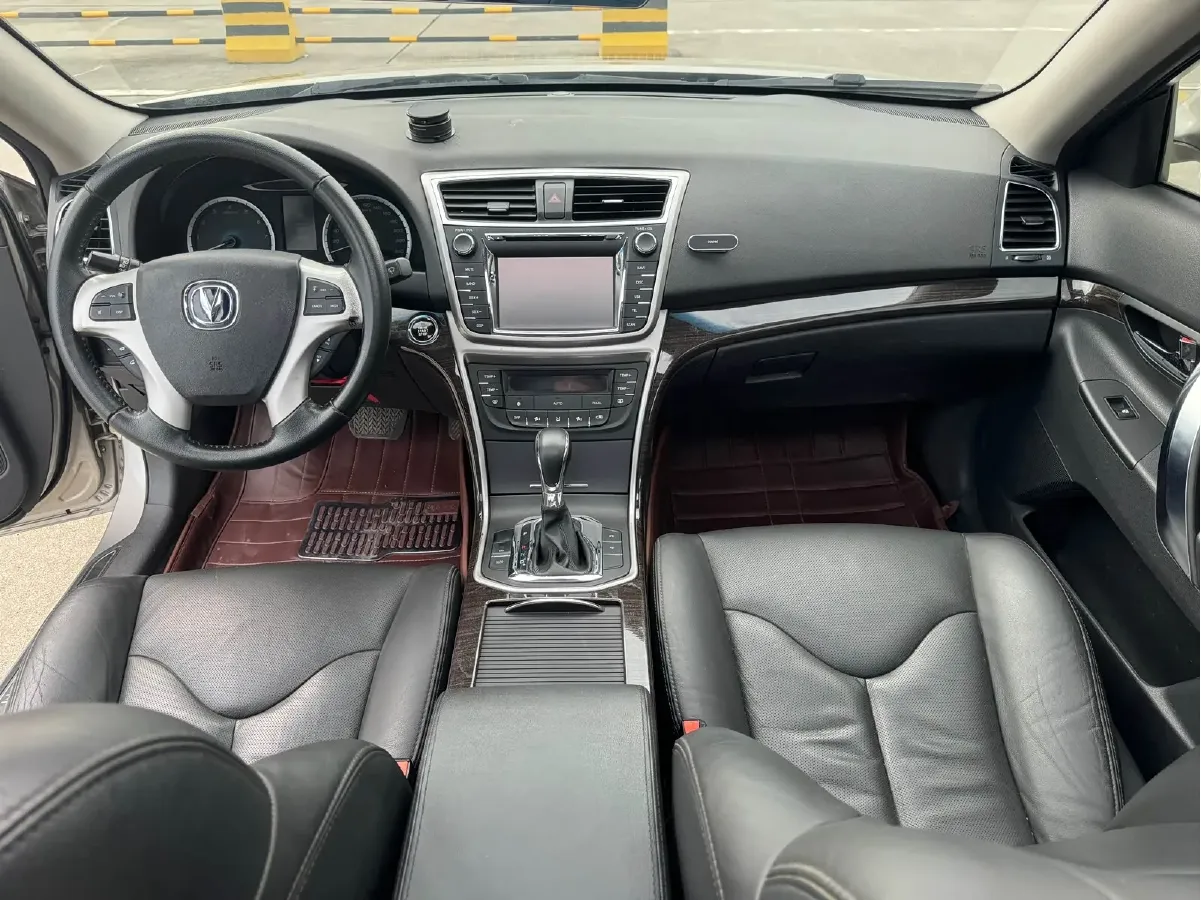 2013 ChangAn Raeton 1.8T 177HP L4 6AT,autocango,china used car exporter,china ev exporter,chinese used car exporter,chinese used ev exporter