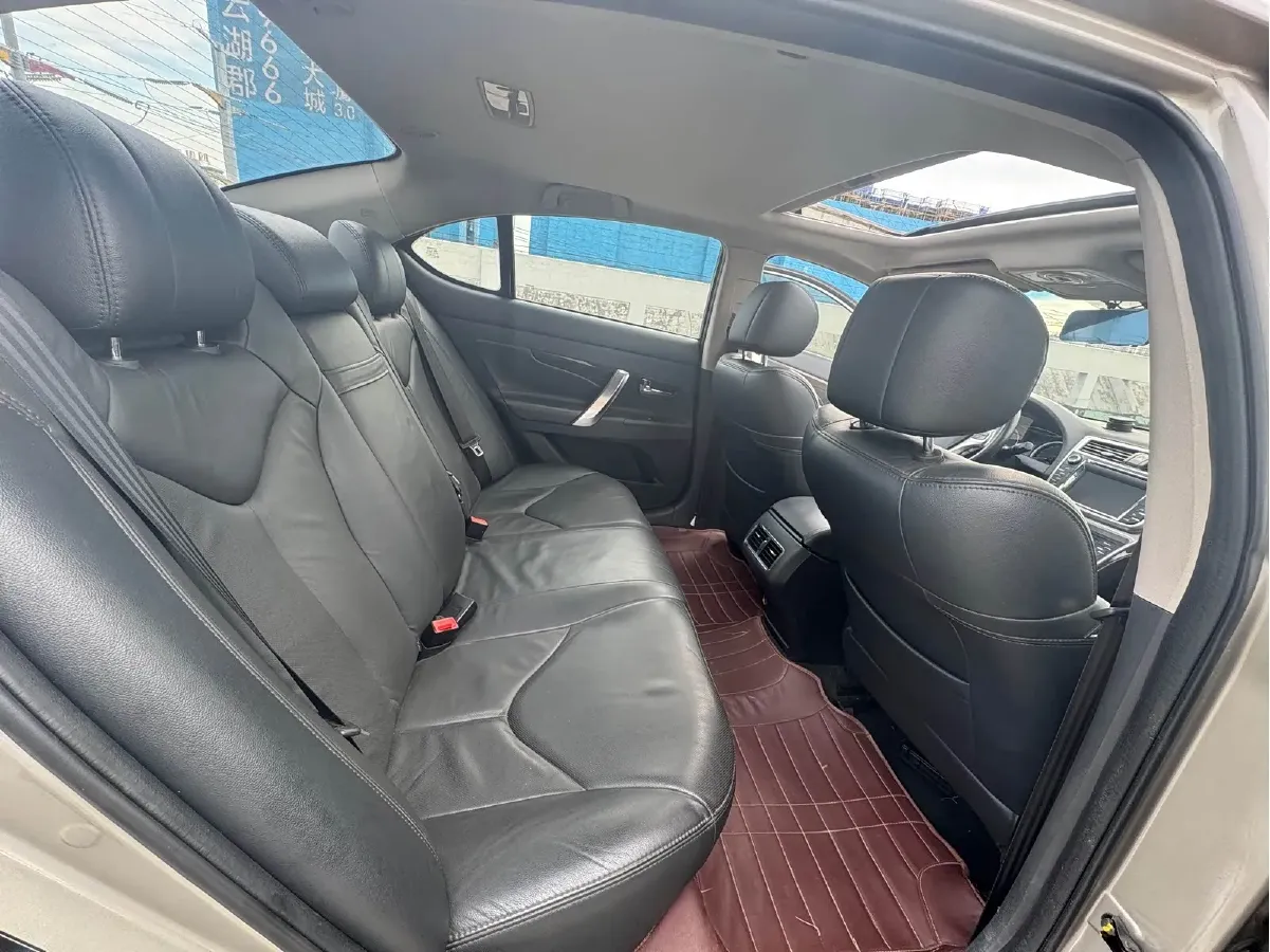 2013 ChangAn Raeton 1.8T 177HP L4 6AT,autocango,china used car exporter,china ev exporter,chinese used car exporter,chinese used ev exporter