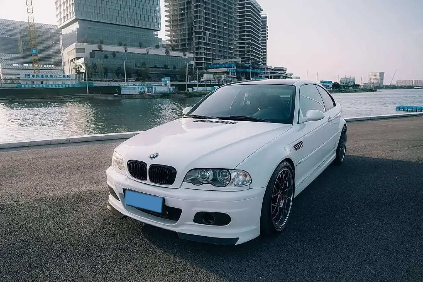 2003 Audi A4 2.0L 131HP L4 5AT