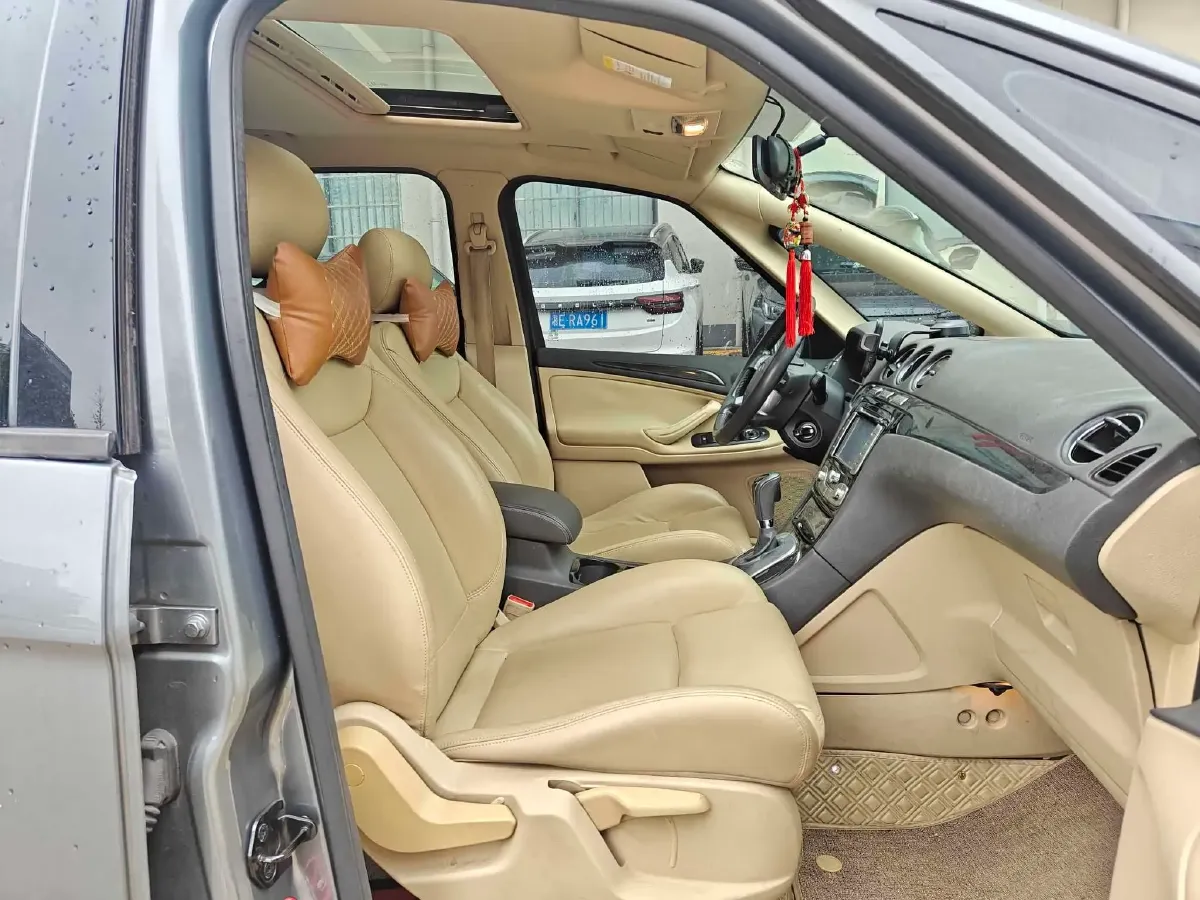 2008 Ford S-Max 2.3L 160HP L4 6AT,autocango,china used car exporter,china ev exporter,chinese used car exporter,chinese used ev exporter