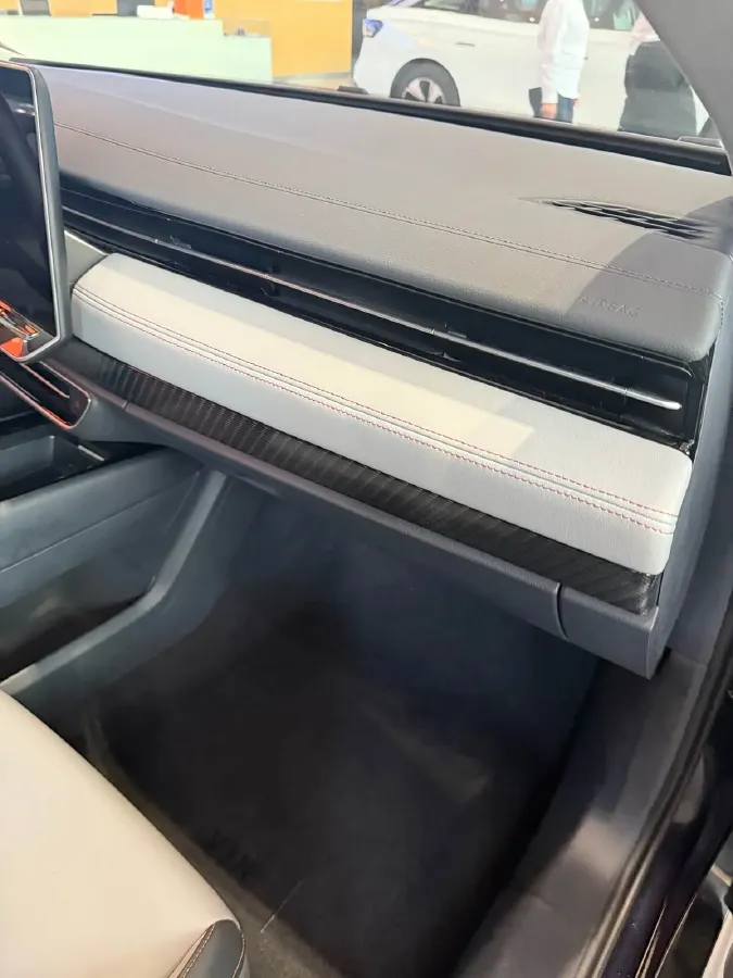 2024 Volkswagen ID.7 Vizzion BEV 84.8KWH,autocango,china used car exporter,china ev exporter,chinese used car exporter,chinese used ev exporter