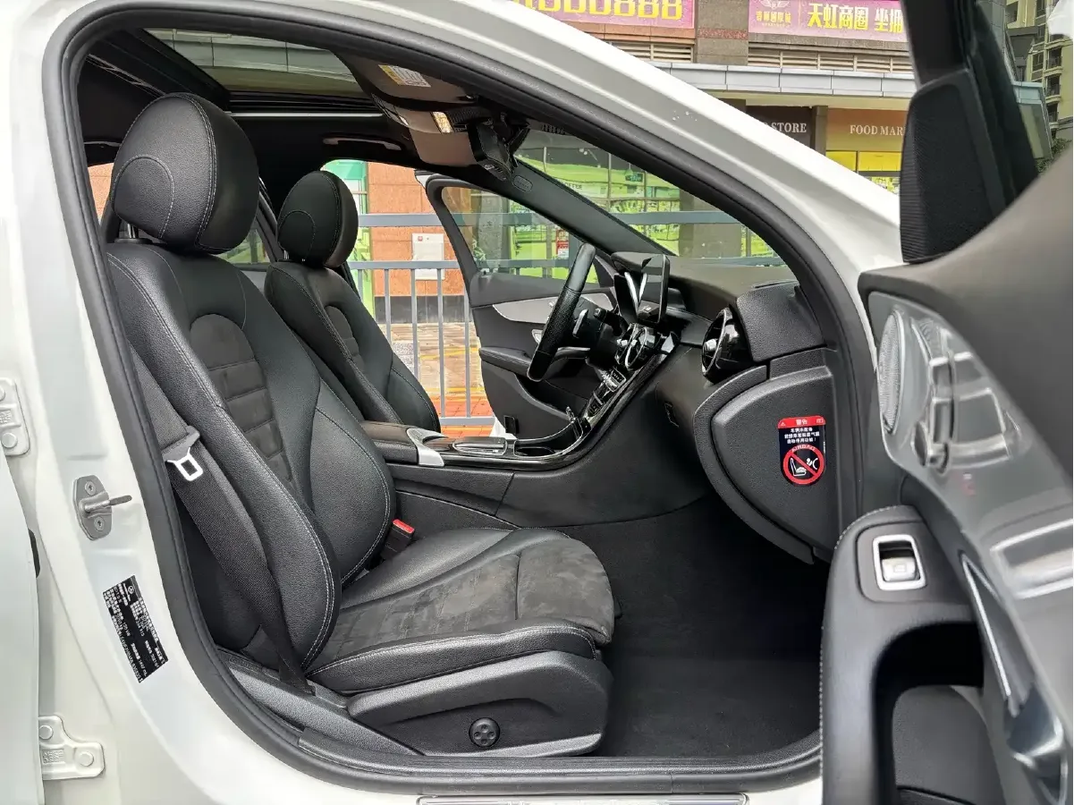 2021 Mercedes-Benz C Class 1.5T 184HP L4 9AT,autocango,china used car exporter,china ev exporter,chinese used car exporter,chinese used ev exporter