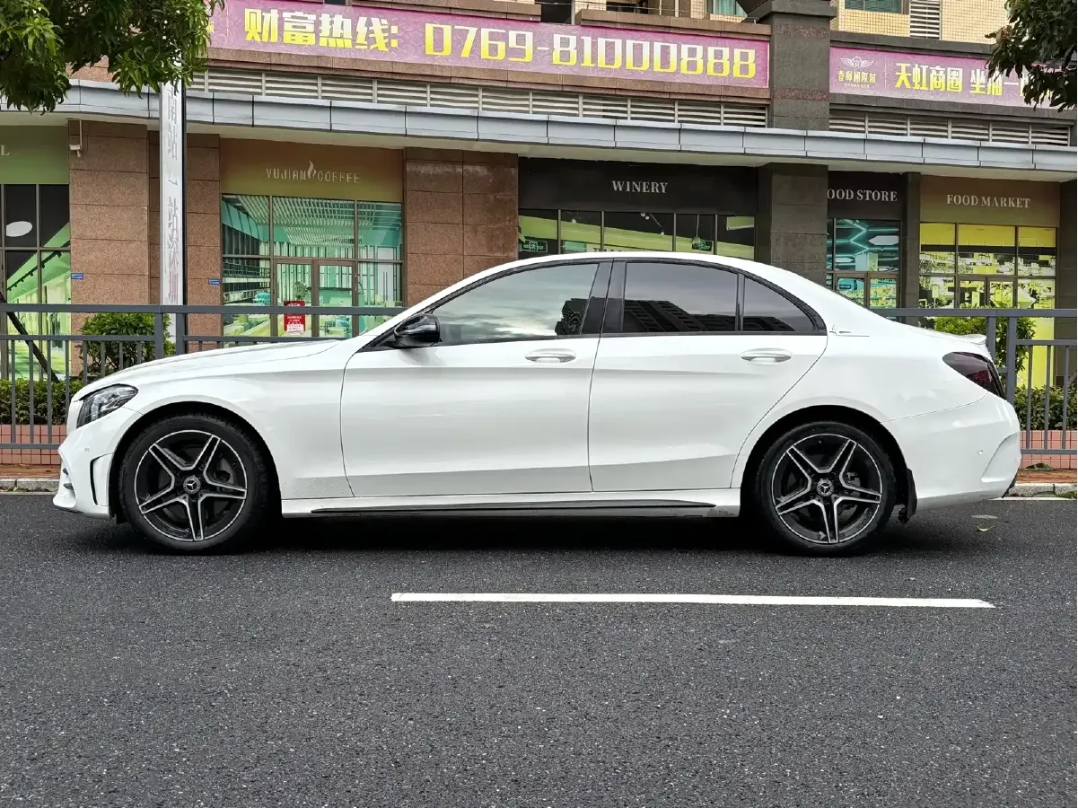 2021 Mercedes-Benz C Class 1.5T 184HP L4 9AT,autocango,china used car exporter,china ev exporter,chinese used car exporter,chinese used ev exporter