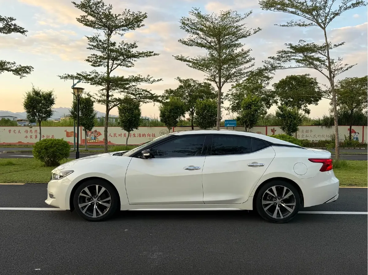 2016 Nissan Maxima 2.5L 186HP L4 CVT,autocango,china used car exporter,china ev exporter,chinese used car exporter,chinese used ev exporter