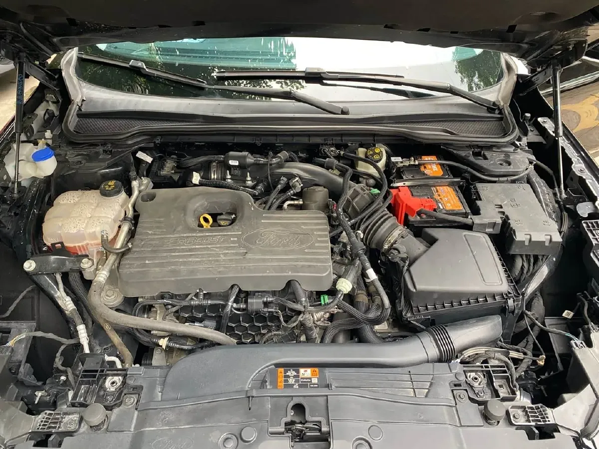 2022 Ford EVOS 2.0T 238HP L4 8AT,autocango,china used car exporter,china ev exporter,chinese used car exporter,chinese used ev exporter