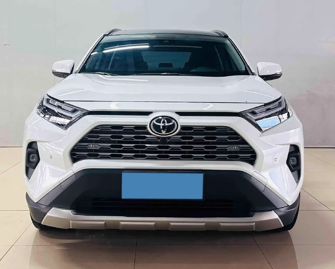 2024 Toyota RAV4 2.0L 171HP L4 CVT,autocango,china used car exporter,china ev exporter,chinese used car exporter,chinese used ev exporter
