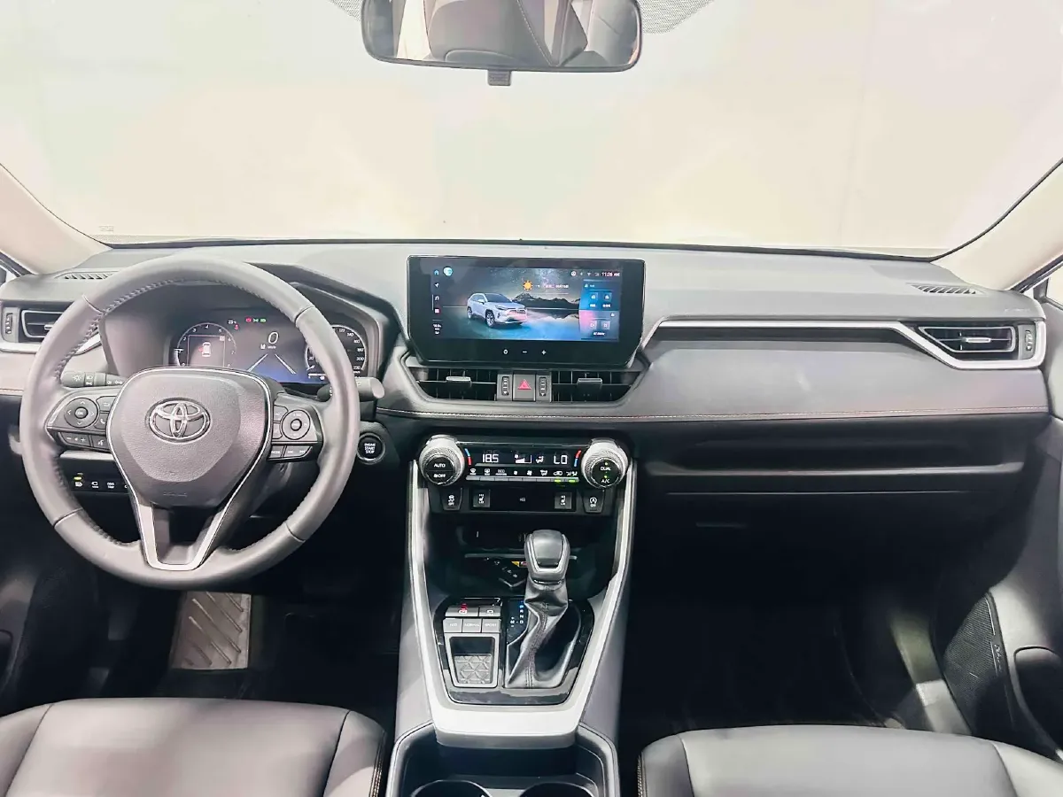 2024 Toyota RAV4 2.0L 171HP L4 CVT,autocango,china used car exporter,china ev exporter,chinese used car exporter,chinese used ev exporter